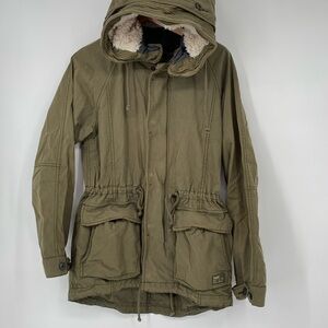 Aritzia‎ TNA Military Edition Parka Utility Jacket Women’s Medium